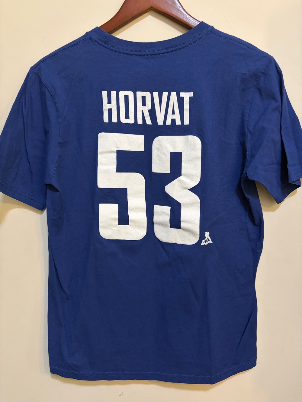 Bo Horvat #53 Vancouver Canucks NHL Youth XL 14-16 T-Shirt
